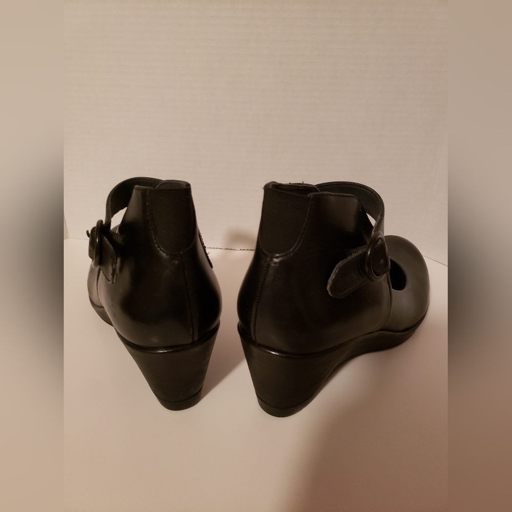 Dansko Mary Jane Clogs - Picture 7 of 14